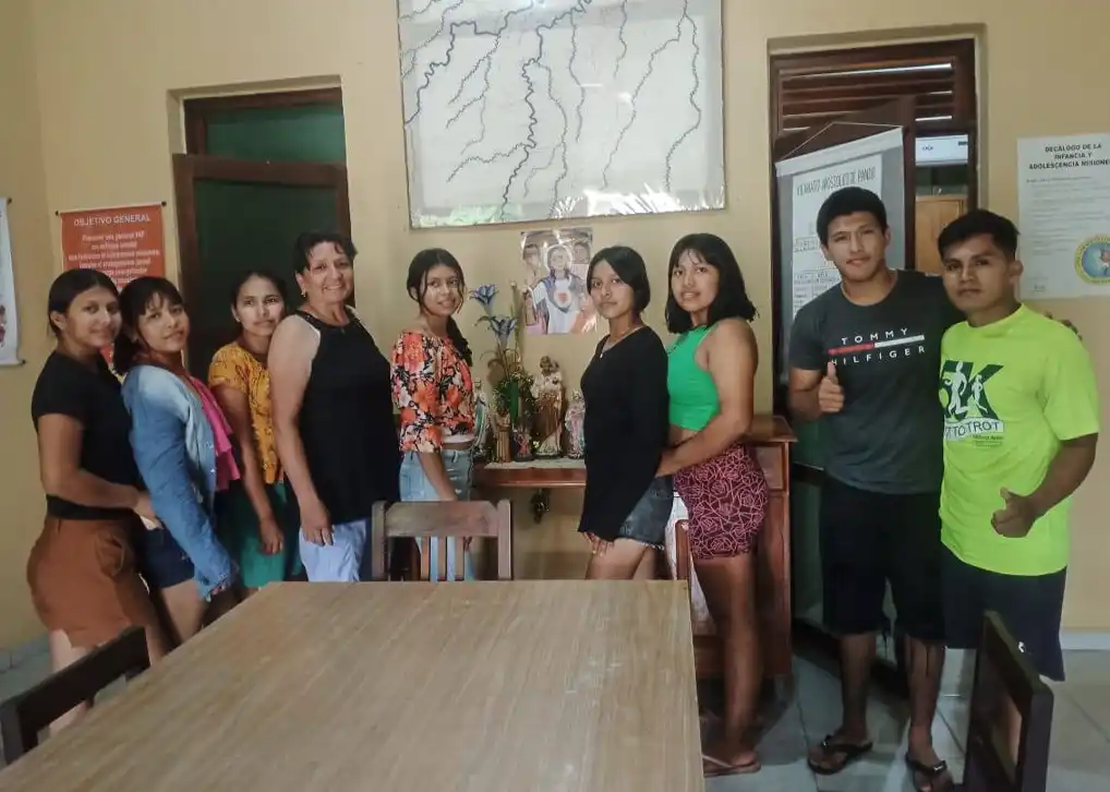 Ocho nuevos catequistas en el Vicariato de Pando